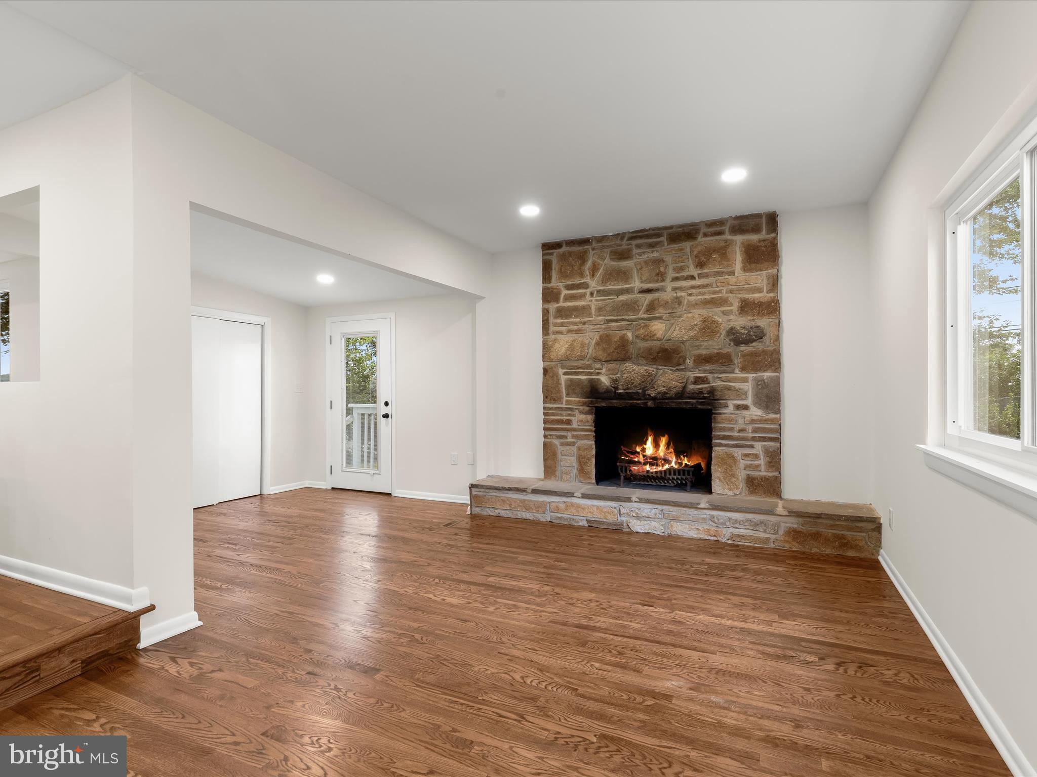 3525 Cabot Road Randallstown, MD 21133 - Photo 3 of 40 Family Room