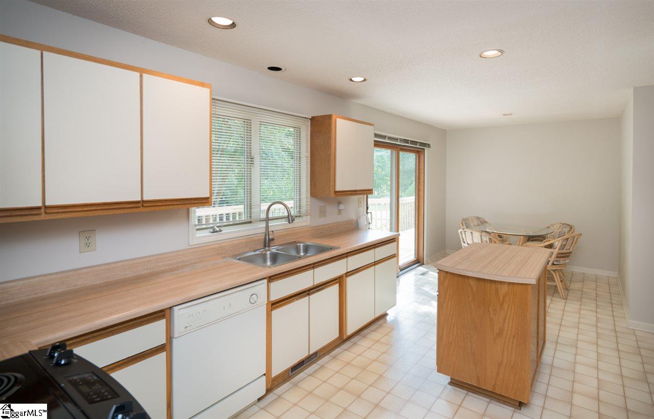 101 Middle Road Greenville, SC 29607 - Photo 11 of 23 Gallery Image 11