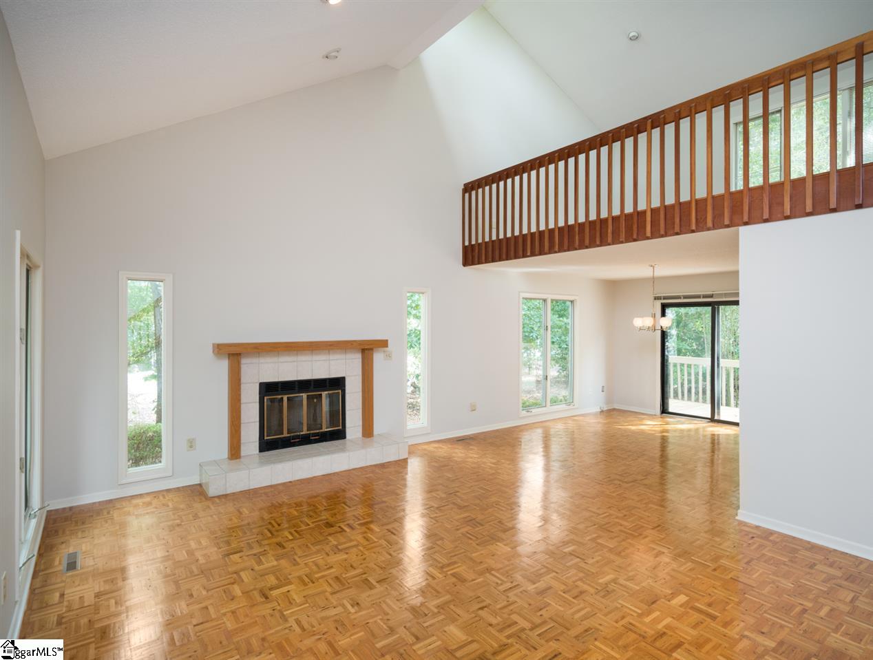 101 Middle Road Greenville, SC 29607 - Photo 3 of 23 Gallery Image 3