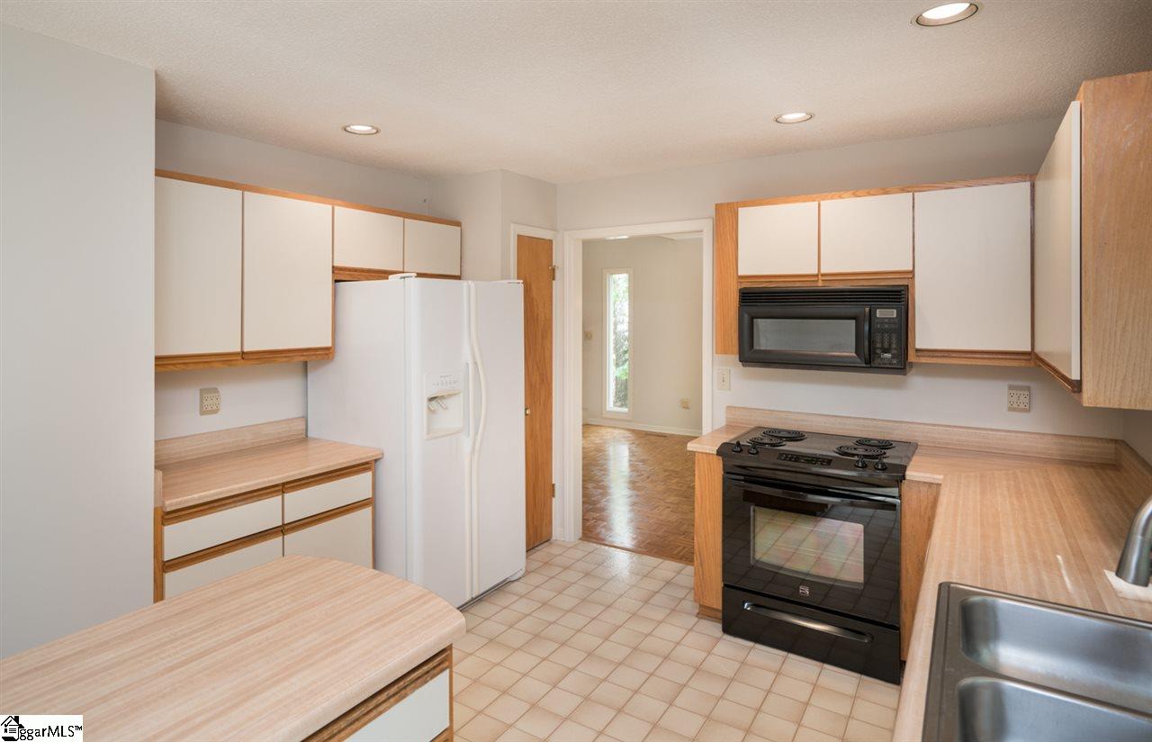 101 Middle Road Greenville, SC 29607 - Photo 10 of 23 Gallery Image 10