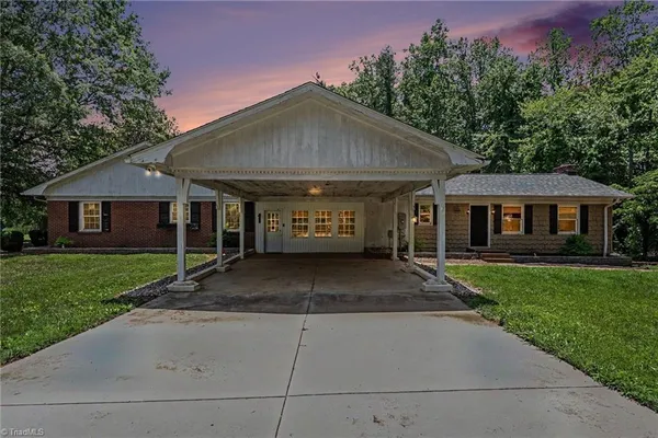 $349,900 | 3063 Georgia Road, Yadkinville, NC 27055