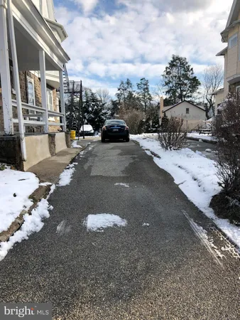 $1,300 | 111 Grandview Road, Unit 3, Ardmore, PA 19003