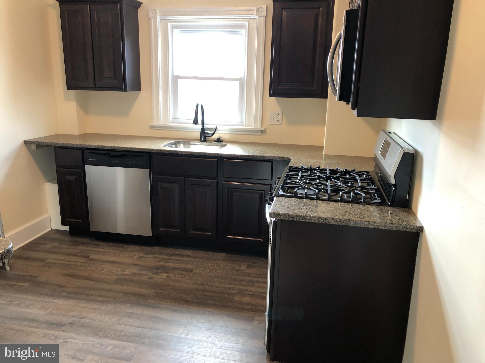 111 Grandview Road, Unit 3 Ardmore, PA 19003 - Photo 3 of 20