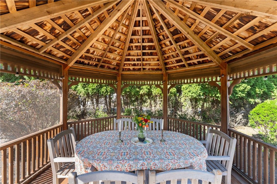 11 Stonegate Road Warren, RI 02885 - Photo 37 of 44 gazebo