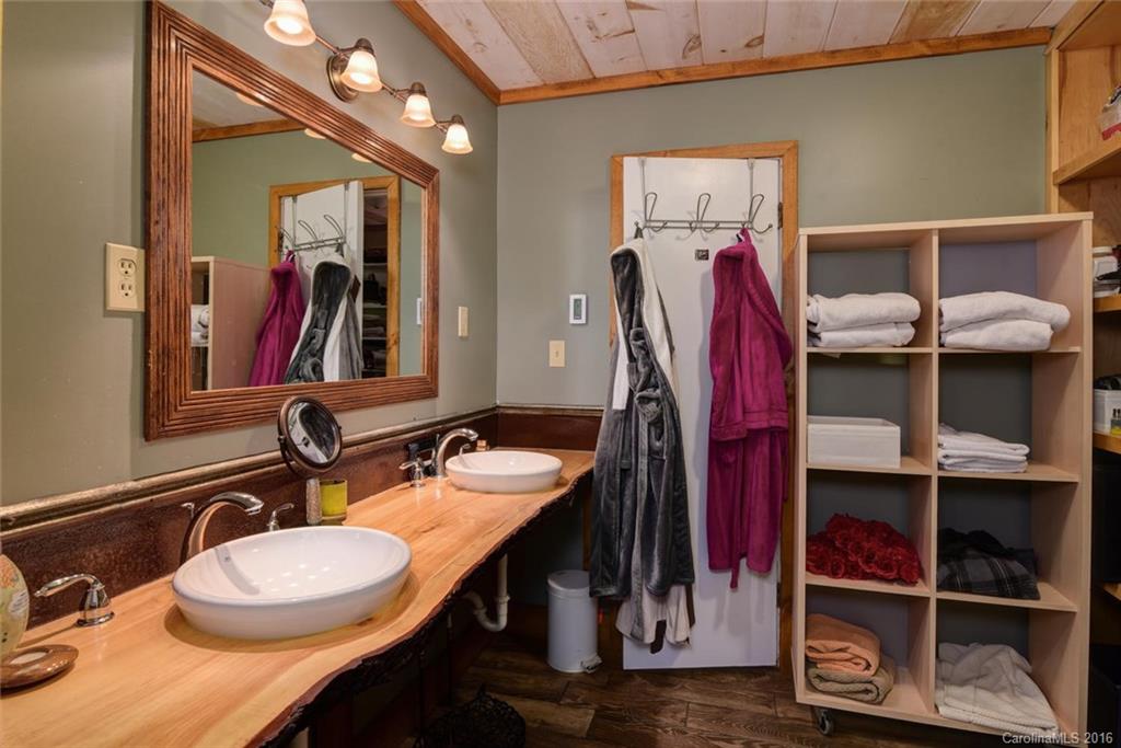55 Dillingham Road Asheville, NC 28805 - Photo 21 of 24 Gallery Image 21