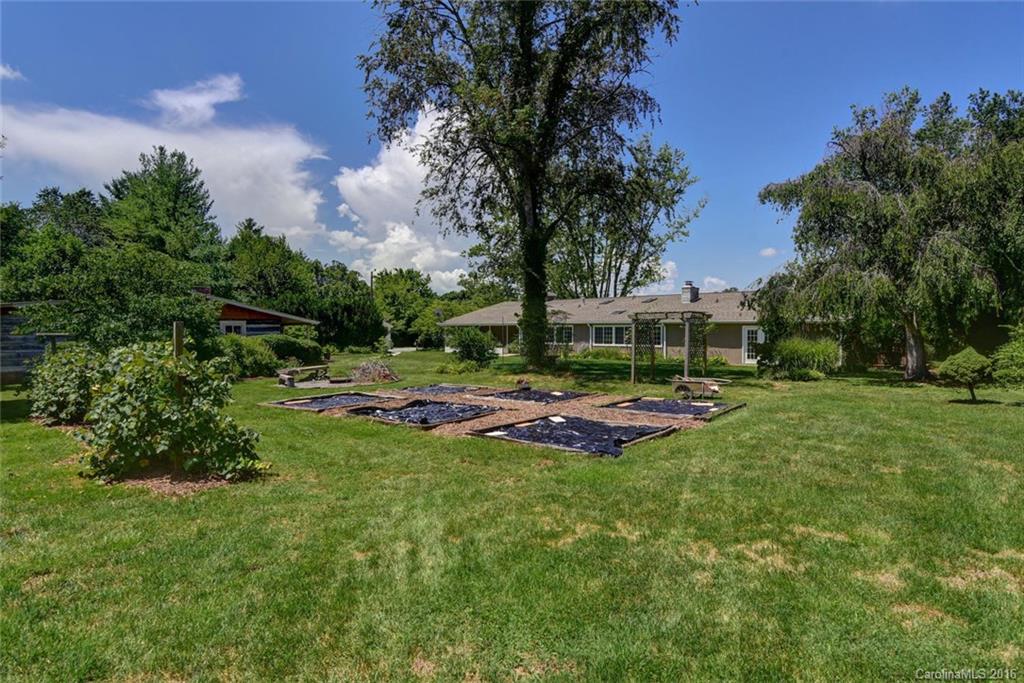 55 Dillingham Road Asheville, NC 28805 - Photo 22 of 24 Gallery Image 22