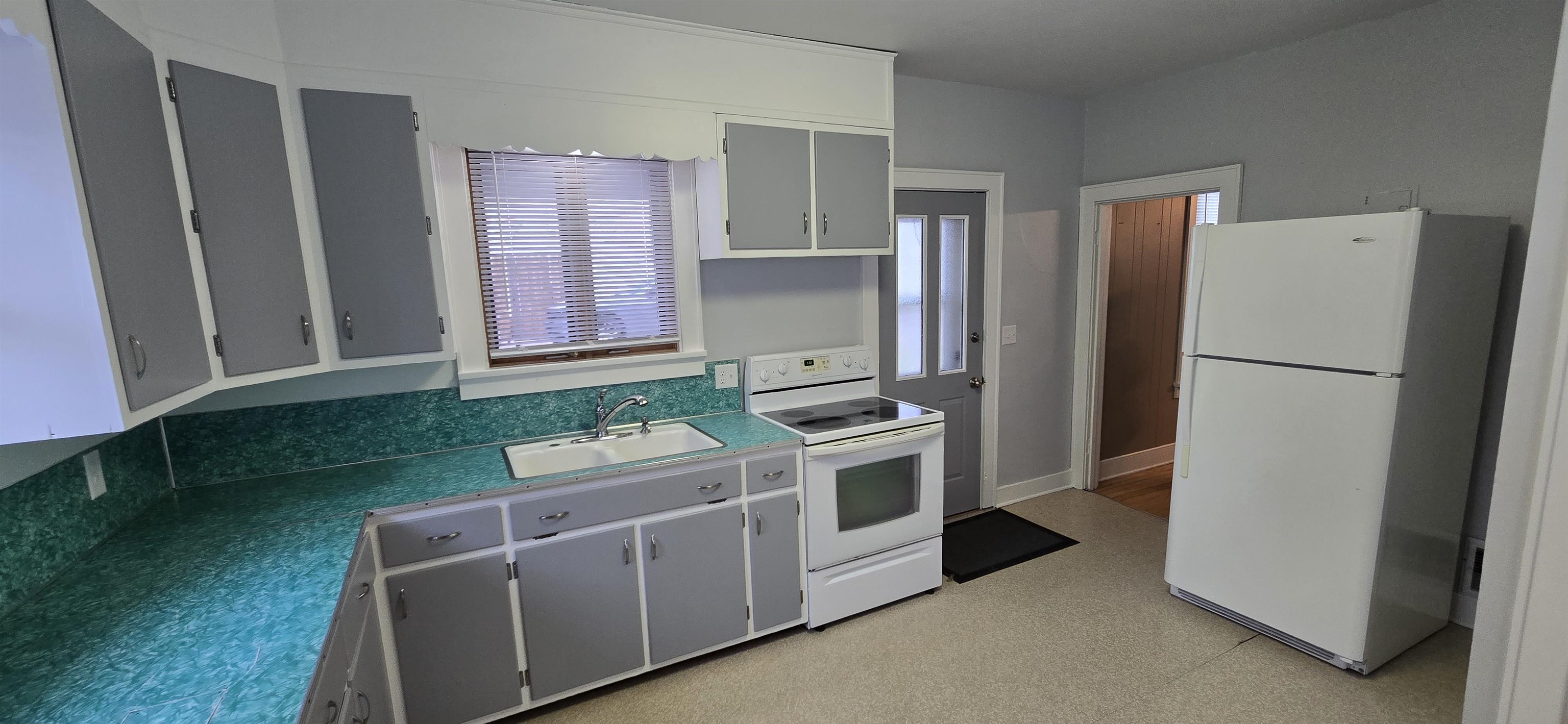 105 Bacon Street Waunakee, WI 53597 - Photo 21 of 49