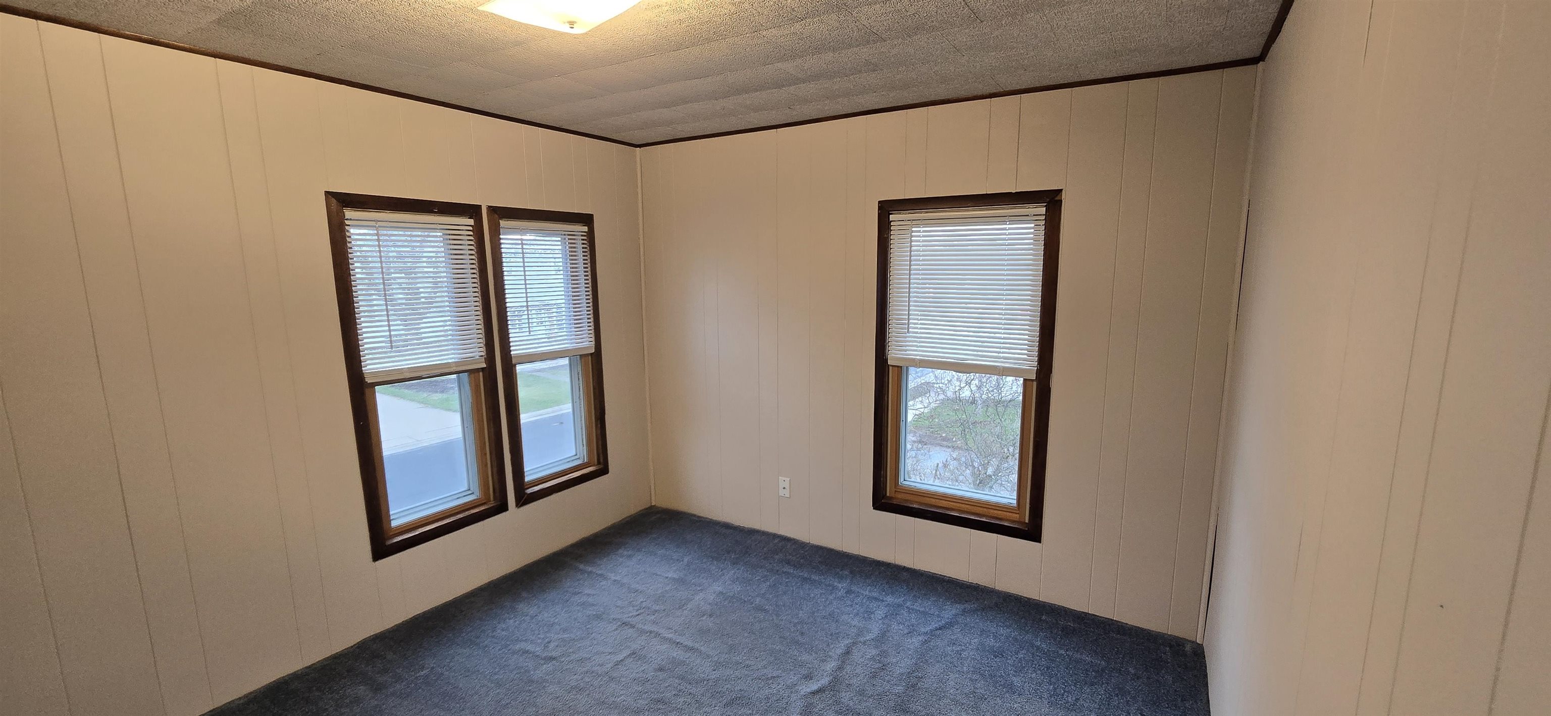 105 Bacon Street Waunakee, WI 53597 - Photo 36 of 49