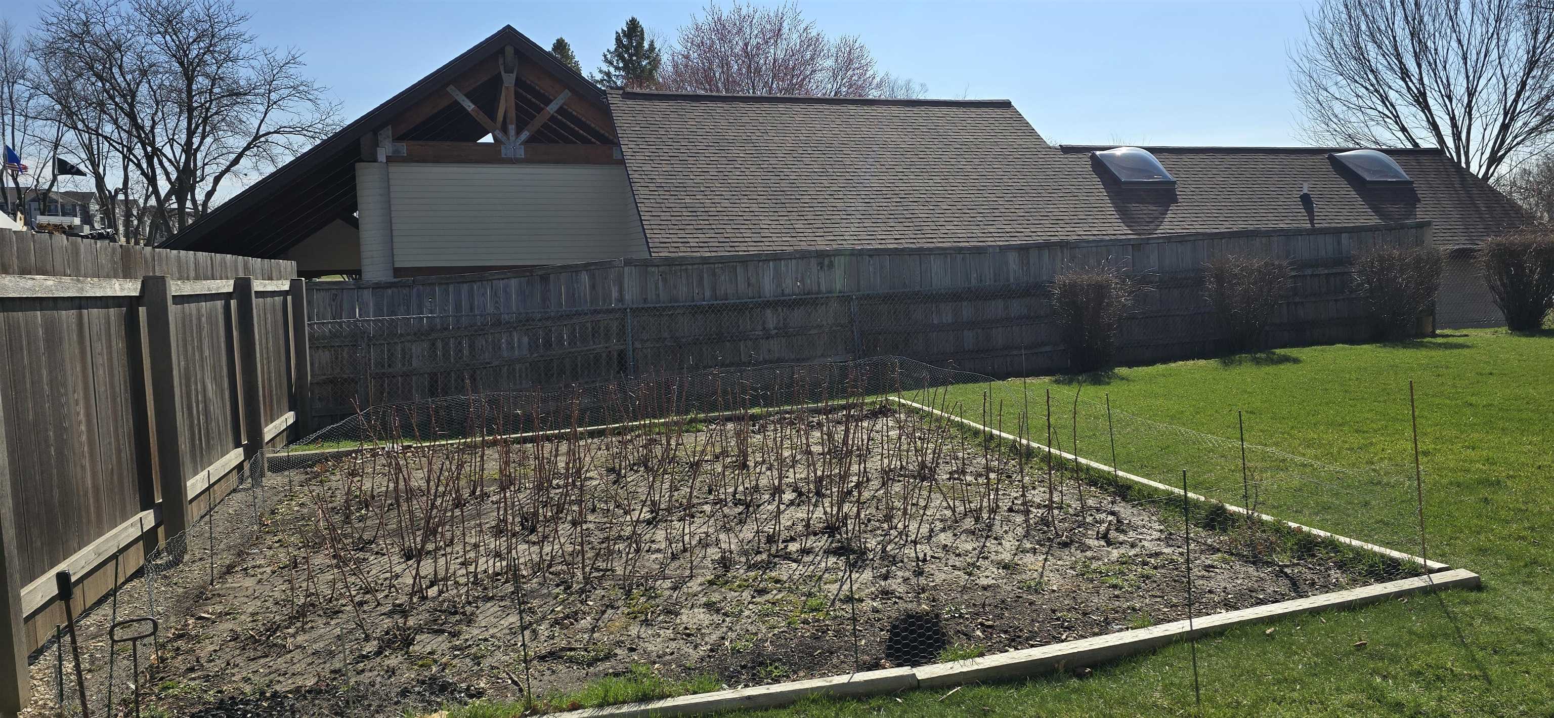 105 Bacon Street Waunakee, WI 53597 - Photo 41 of 49