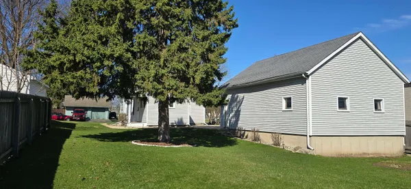 $315,000 | 105 Bacon Street, Waunakee, WI 53597
