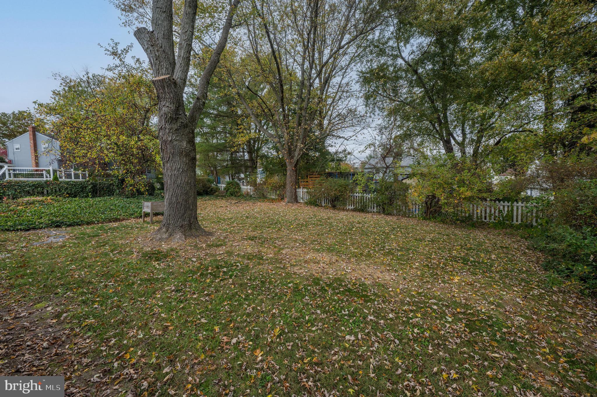 206 Round Hill Road Voorhees, NJ 08043 - Photo 30 of 33 Backyard