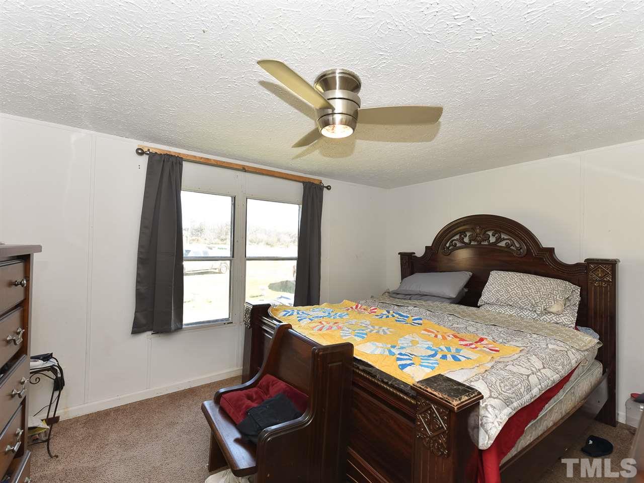 615 Barbour Road Smithfield, NC 27577 - Photo 10 of 16 Gallery Image 10