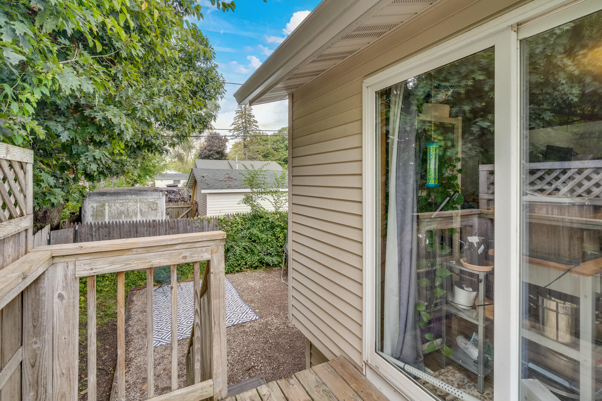 11510 270th Avenue Salem Lakes, WI 53179 - Photo 8 of 22 KITCHEN PATIO DOORS