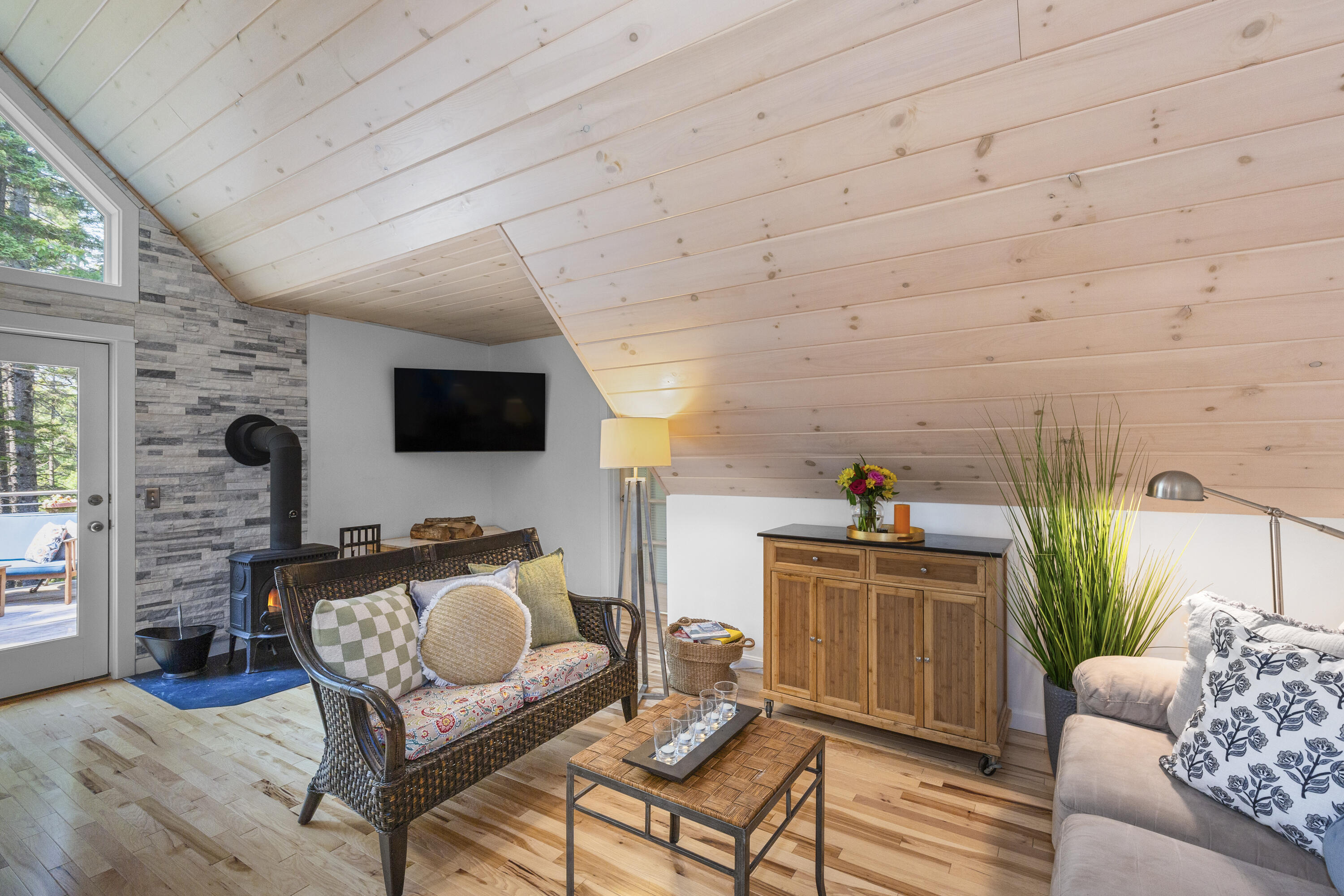94 Marsh Road Bass Harbor, ME 04653 - Photo 11 of 48 24-94MarshRd-BassHarbor-KS