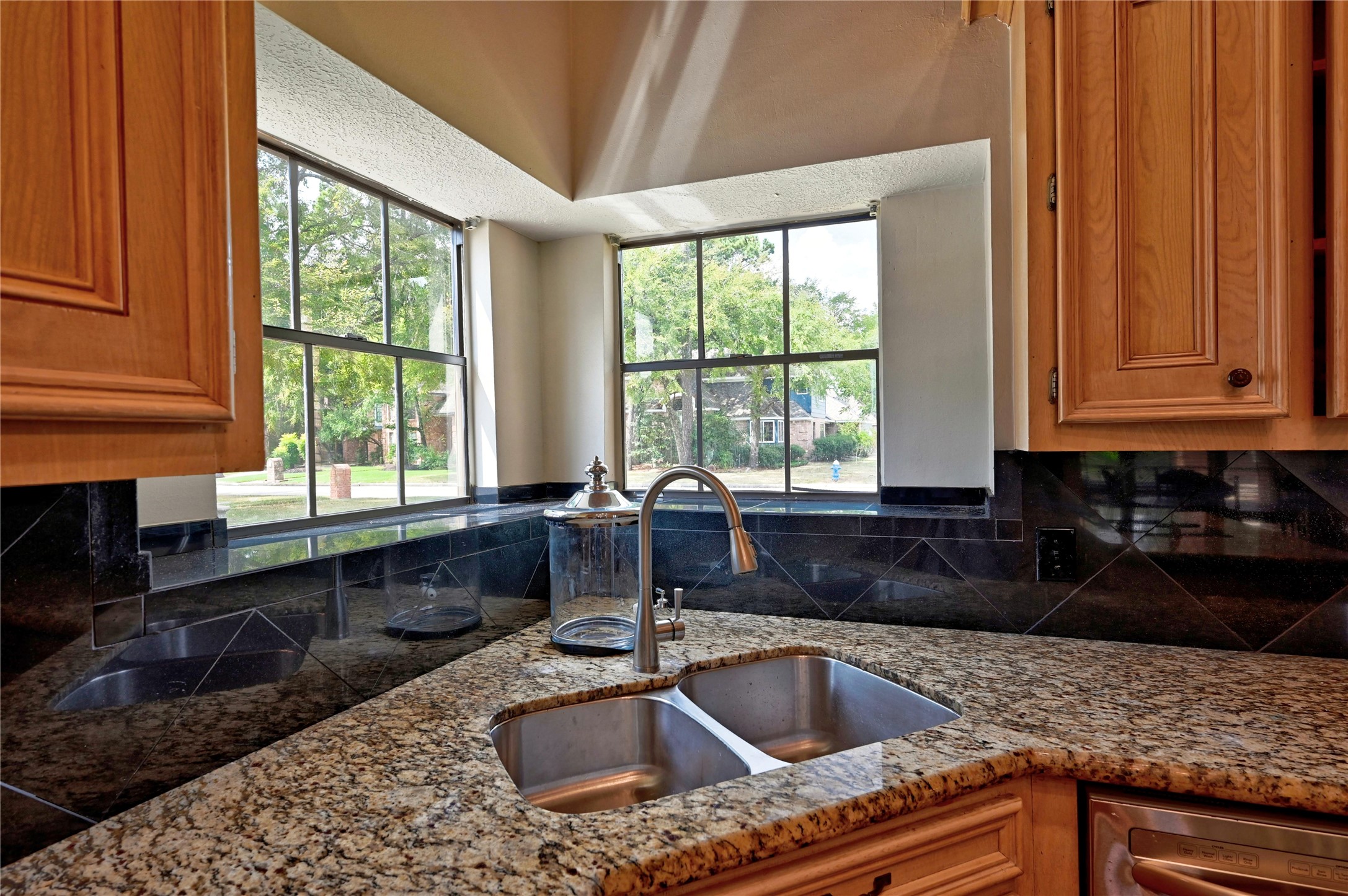 6018 Spring Creek Lane Spring, TX 77379 - Photo 17 of 50 Gallery Image 17