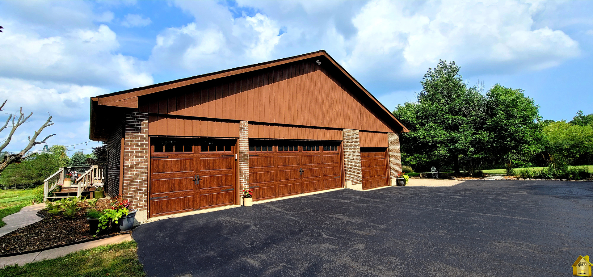 6514 Hamilton Road Huntley, IL 60142 - Photo 22 of 40 a view of back yard of the house
