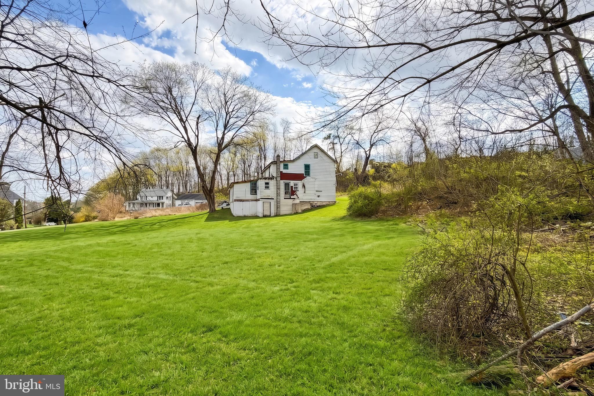 584 Aspers-Bendersville Road Aspers, PA 17304 - Photo 23 of 27 a view of yard with tree