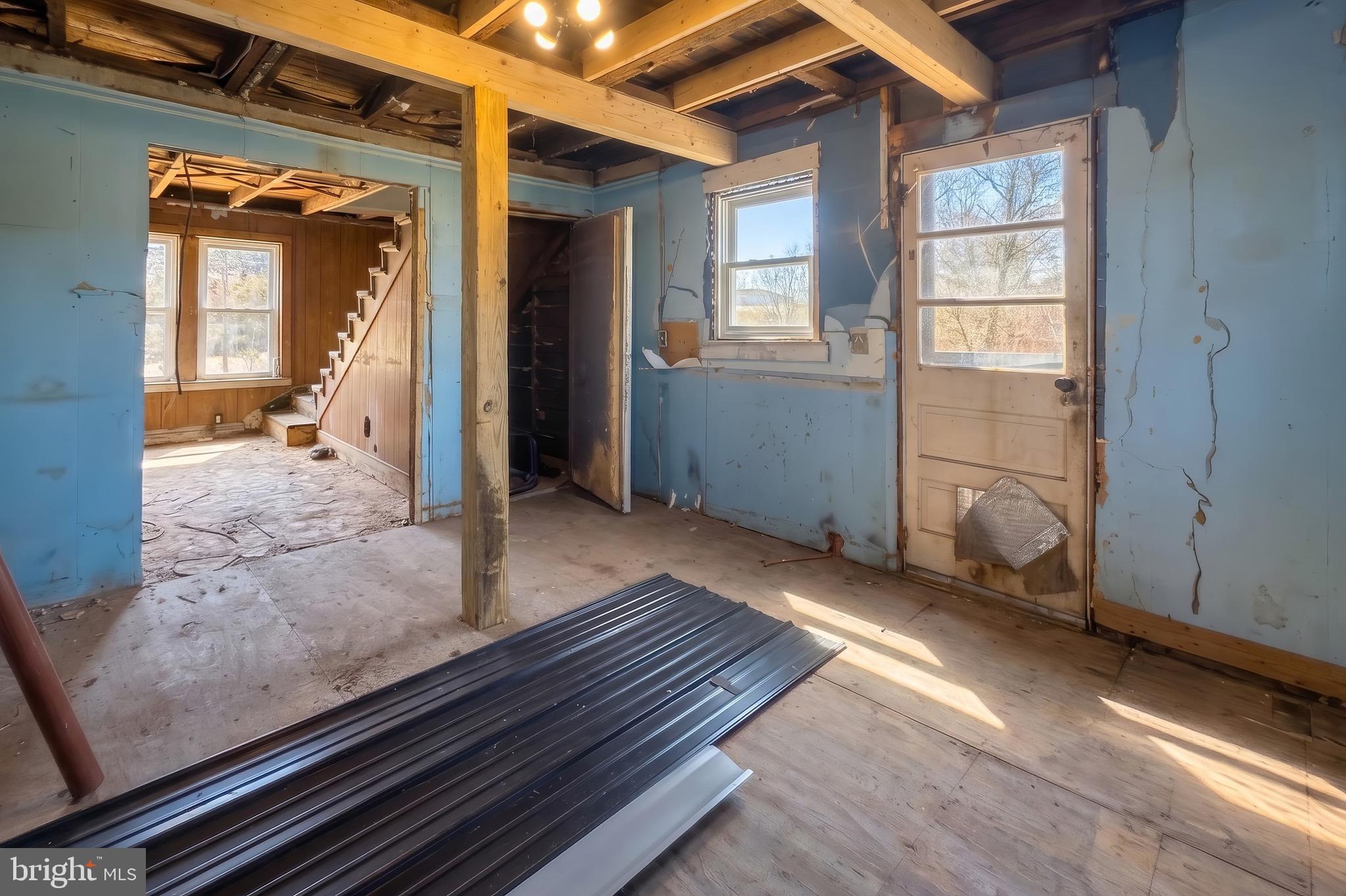584 Aspers-Bendersville Road Aspers, PA 17304 - Photo 4 of 27 a view of an empty room and wooden floor