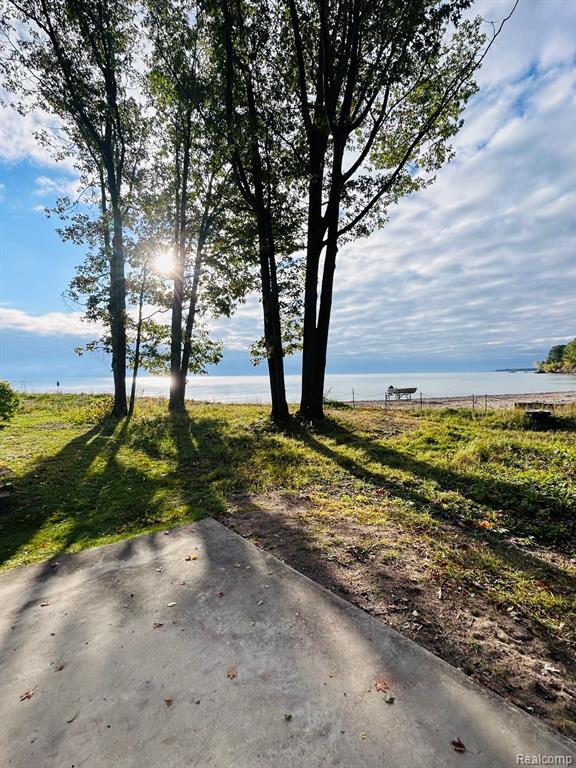 6103 Lakeshore Road, Unit 122 Lexington, MI 48450 - Photo 7 of 27