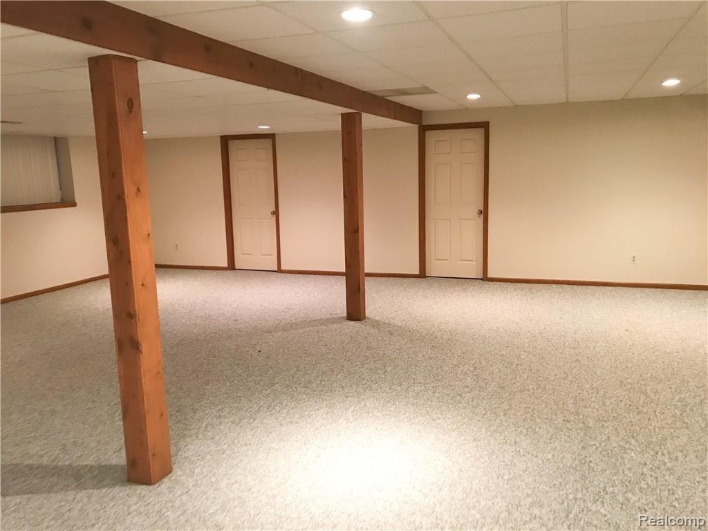 316 Mae Court Romeo, MI 48065 - Photo 20 of 27 65BFCA1D-FABE-4842-8085-ED7196DB8A79.jpeg