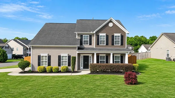 $339,900 | 505 Goldstone Lane, Boiling Springs, SC 29316