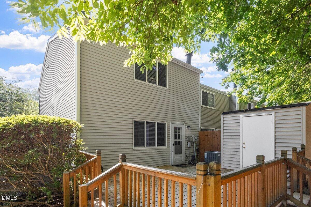 7733 Ohmann Court Raleigh, NC 27615 - Photo 4 of 27
