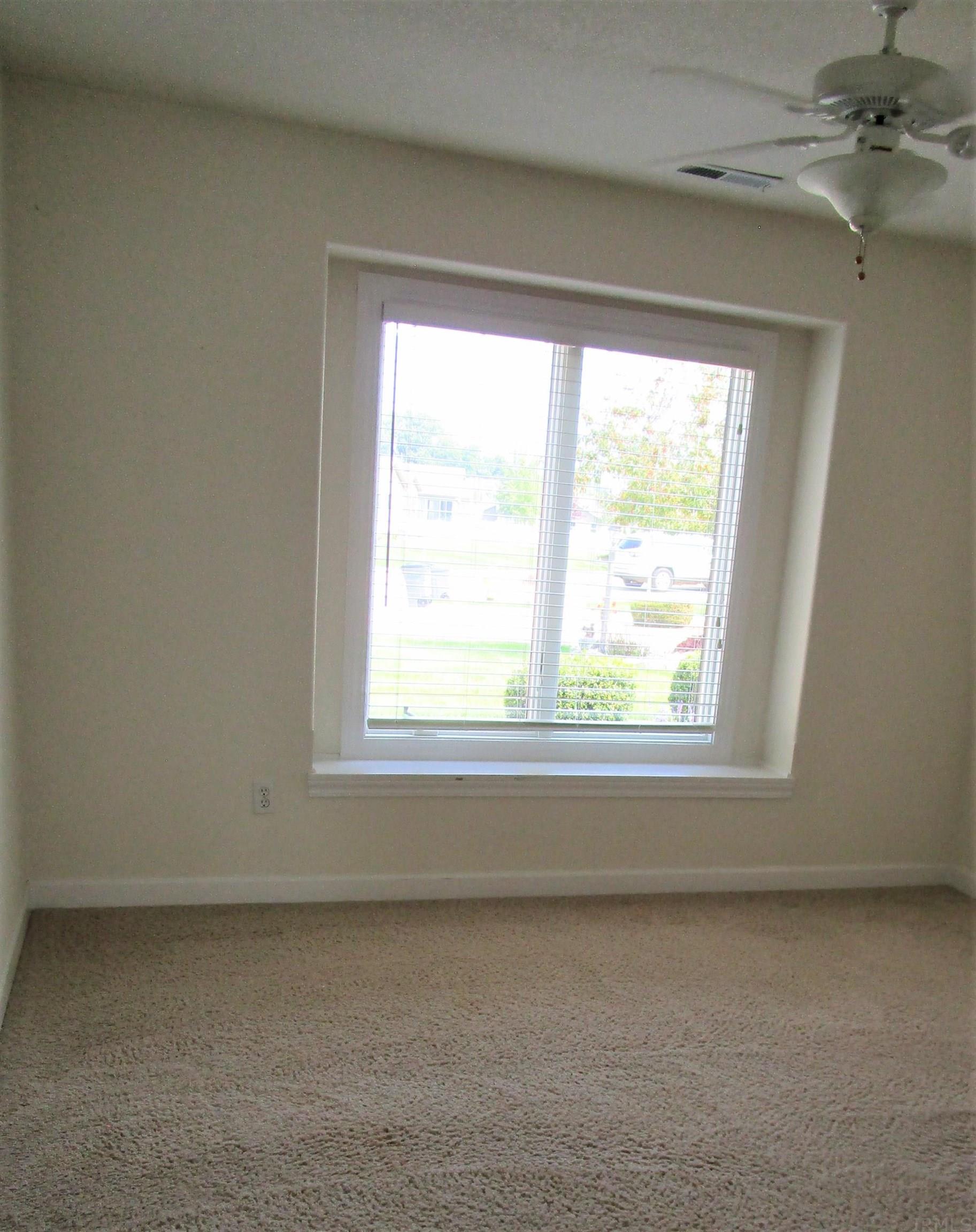 1355 Champions Pointe Decatur, IN 46733 - Photo 15 of 31