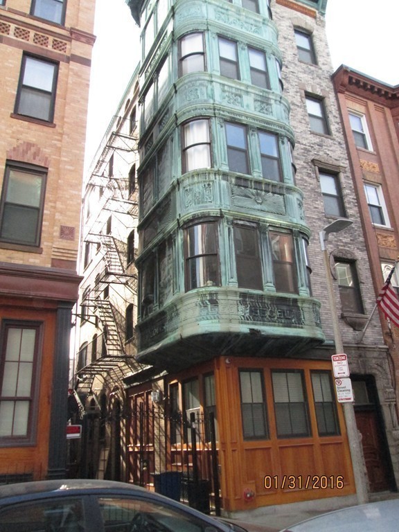 18 Cooper Street, Unit 2 Boston, MA 02113 - Photo 15 of 20 Gallery Image 15