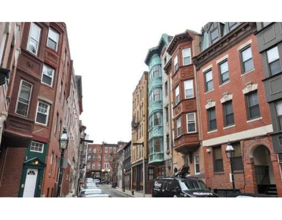 18 Cooper Street, Unit 2 Boston, MA 02113 - Photo 20 of 20 Gallery Image 20
