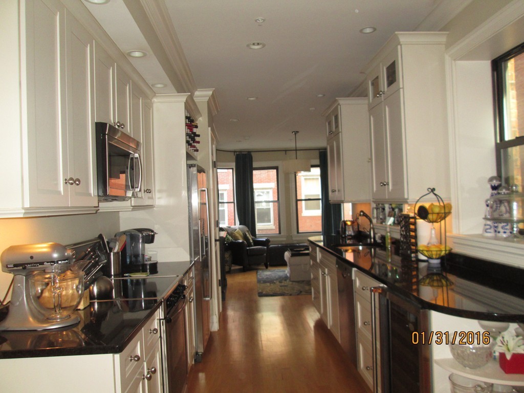 18 Cooper Street, Unit 2 Boston, MA 02113 - Photo 2 of 20 Gallery Image 2