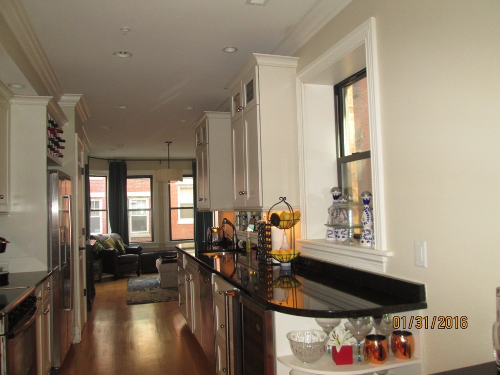 18 Cooper Street, Unit 2 Boston, MA 02113 - Photo 3 of 20 Gallery Image 3