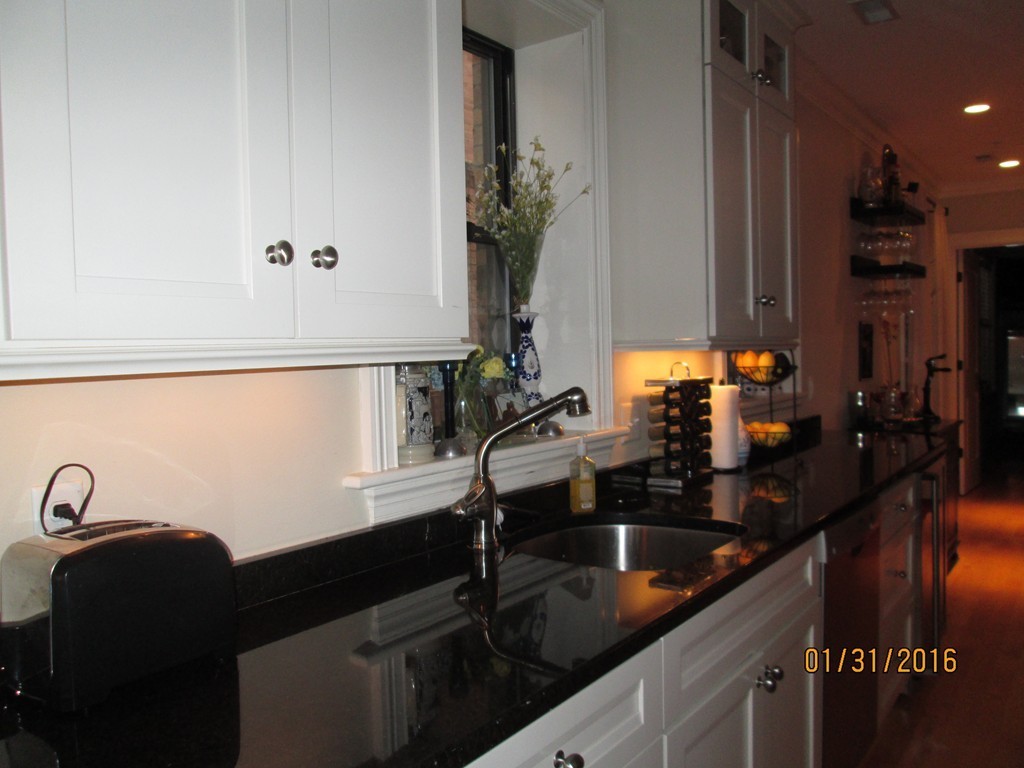 18 Cooper Street, Unit 2 Boston, MA 02113 - Photo 5 of 20 Gallery Image 5