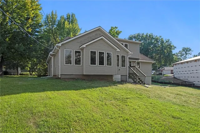 $419,000 | 10930 North Miller Lane, Kansas City, KS 66109