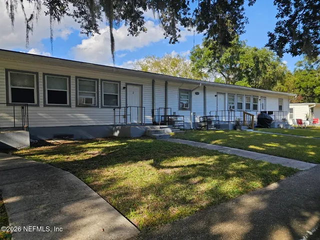 $1,200 | 5533 Huwood Avenue, Unit 2, Jacksonville, FL 32208