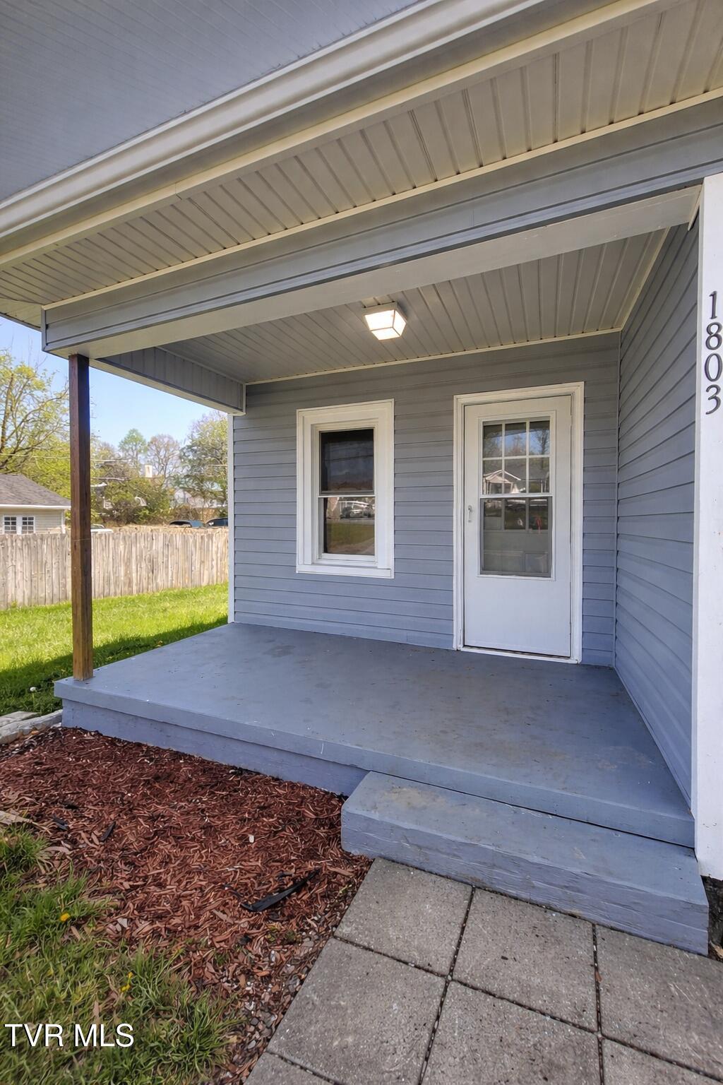 1803 Indian Ridge Road Johnson City, TN 37604 - Photo 2 of 16 Front Porch