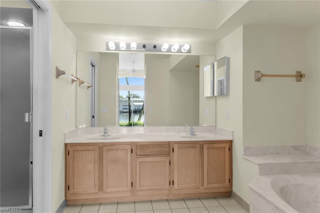 148 Eveningstar Cay Naples, FL 34114 - Photo 19 of 49