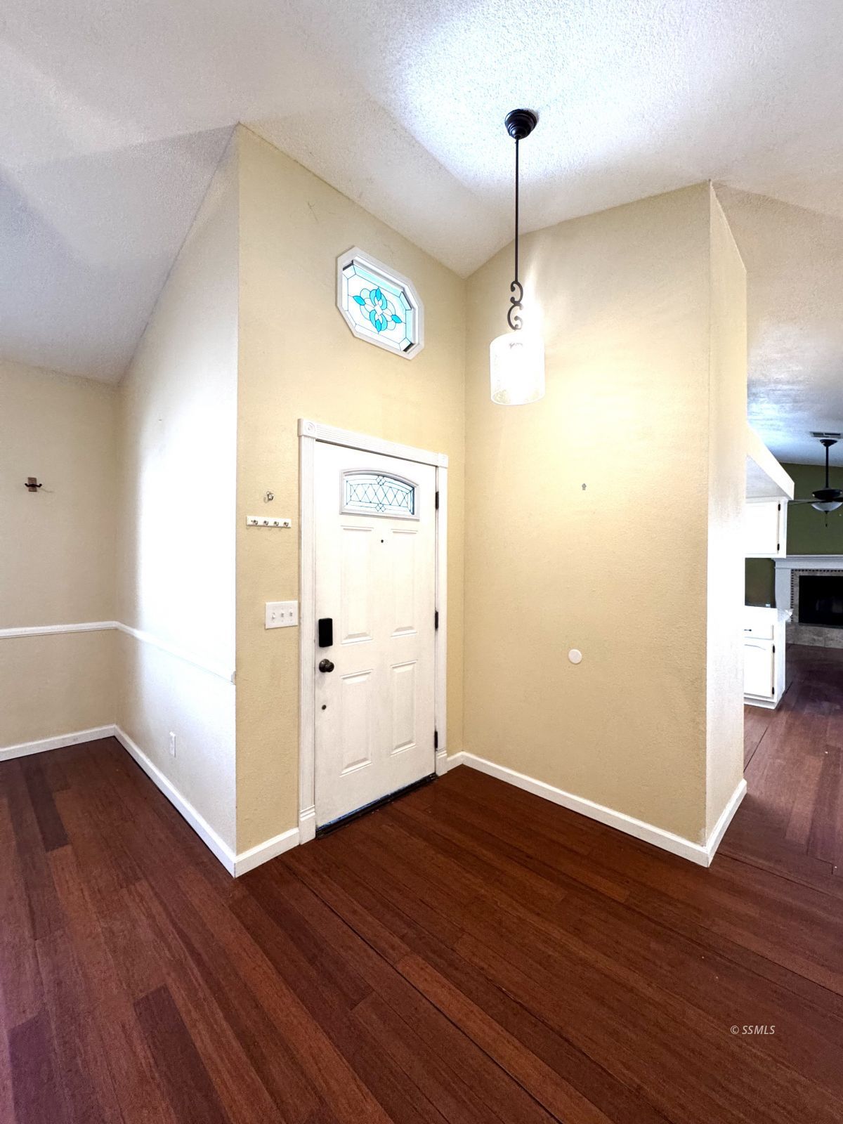 1105 Rebecca Avenue Ridgecrest, CA 93555 - Photo 12 of 27