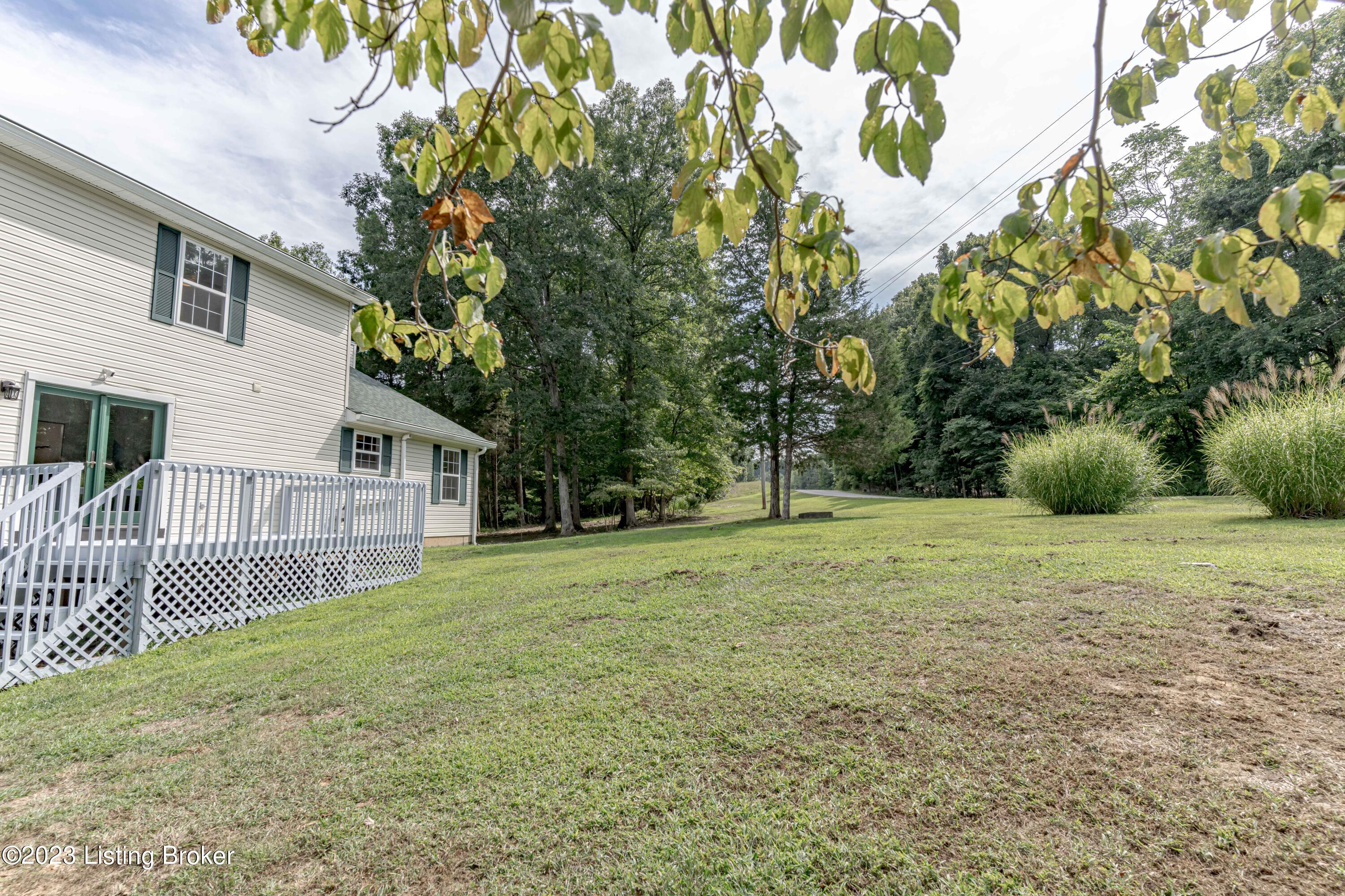 373 Redwing Road Brandenburg, KY 40108 - Photo 20 of 57 12