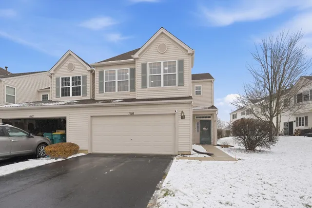 $289,900 | 1110 Colonial Drive, Joliet, IL 60432