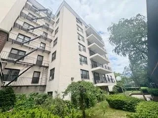 $149,900 | 3855 Shore Parkway, Unit 3M | Sheepshead Bay