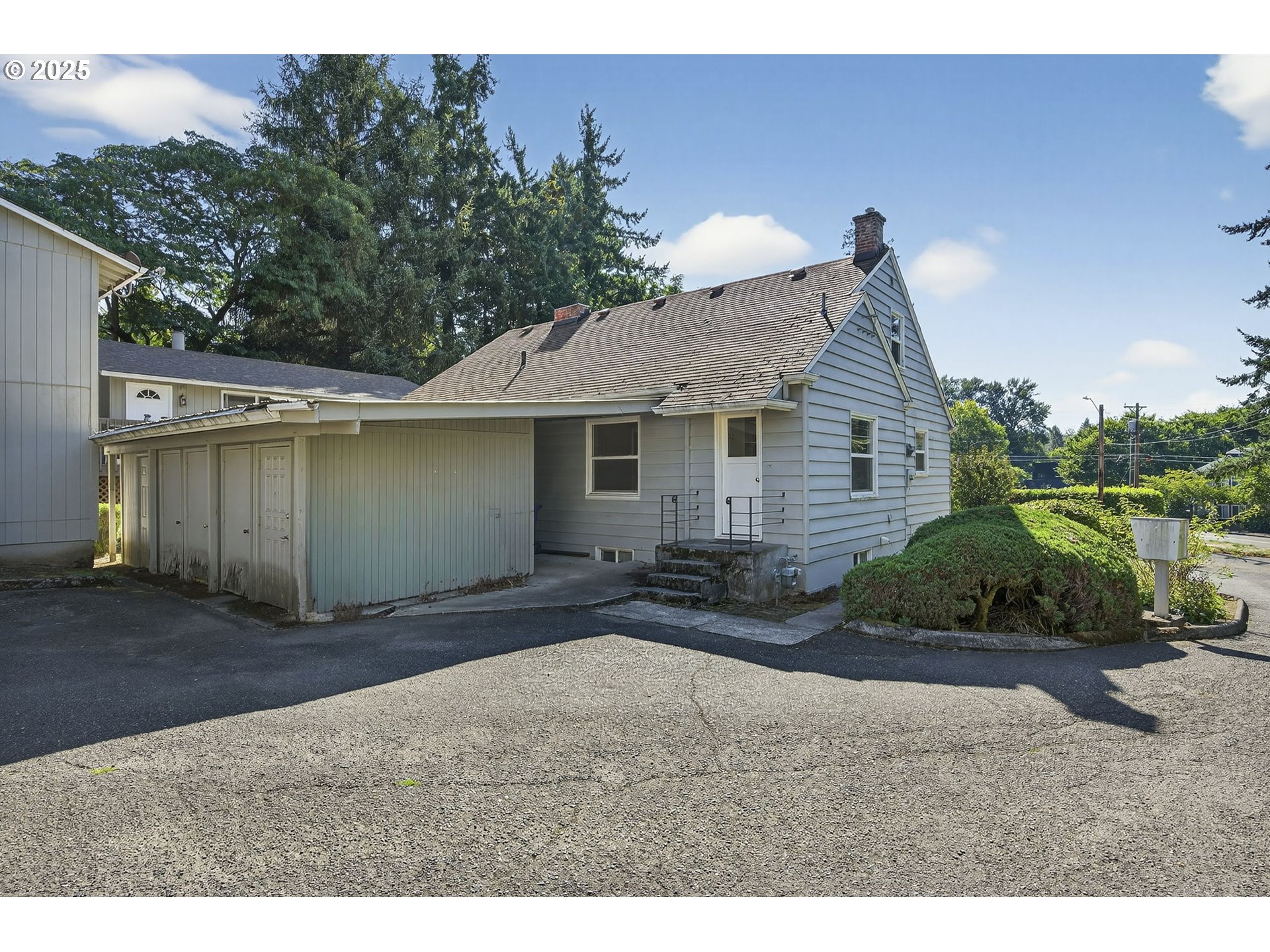 2817 Southwest Spring Garden Street Portland, OR 97219 - Photo 34 of 41 Gallery Image 34