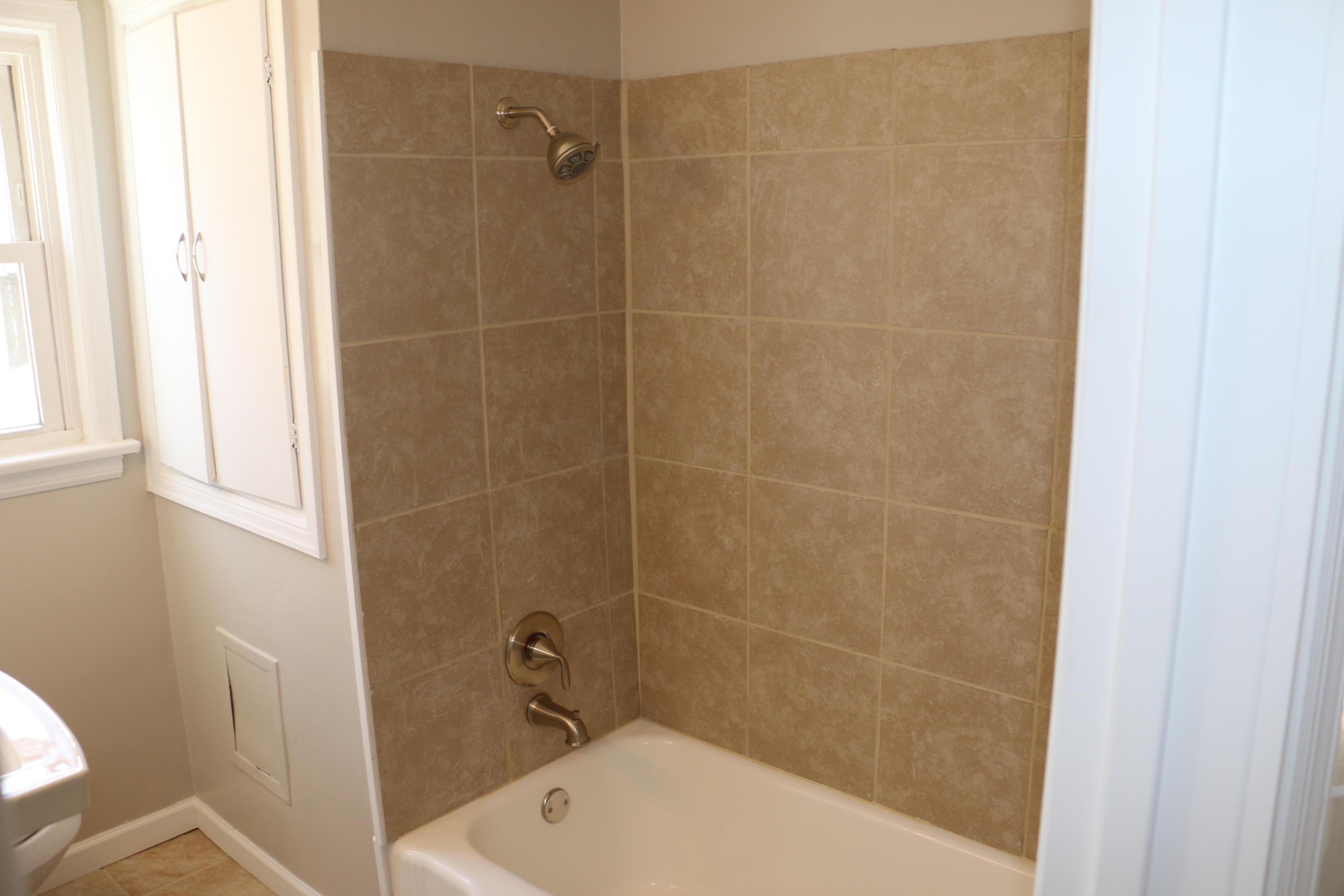 138 North James Road Columbus, OH 43213 - Photo 9 of 21