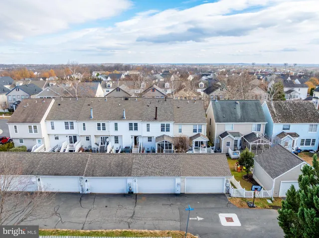 $635,000 | 20419 Charter Oak Drive, Ashburn, VA 20147