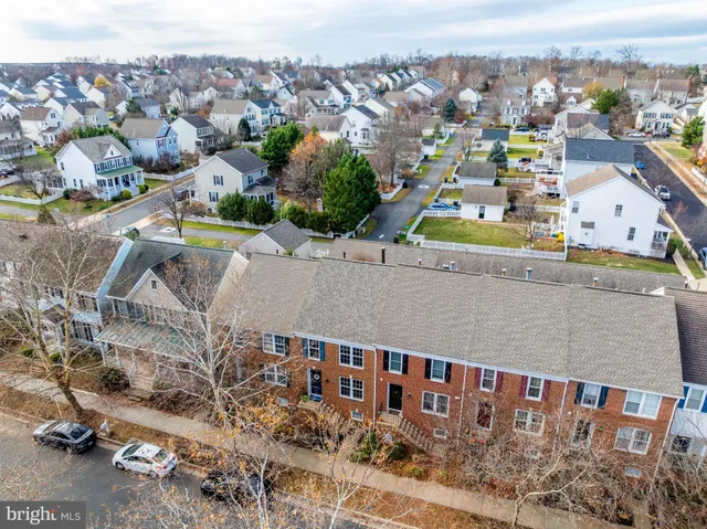 $635,000 | 20419 Charter Oak Drive, Ashburn, VA 20147