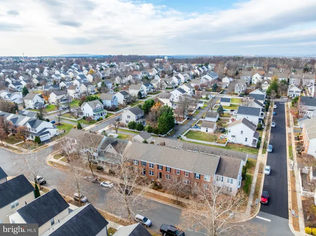 $635,000 | 20419 Charter Oak Drive, Ashburn, VA 20147