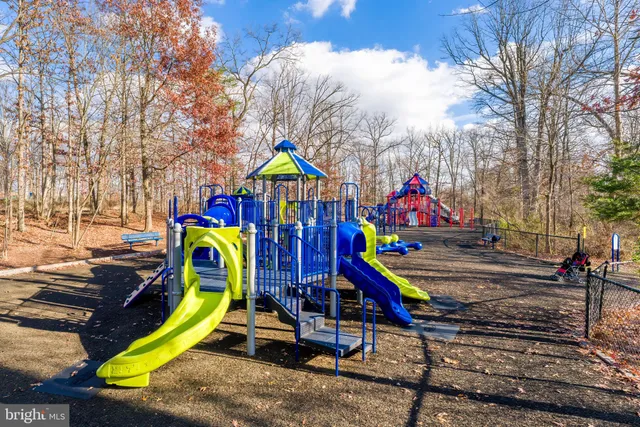 $635,000 | 20419 Charter Oak Drive, Ashburn, VA 20147