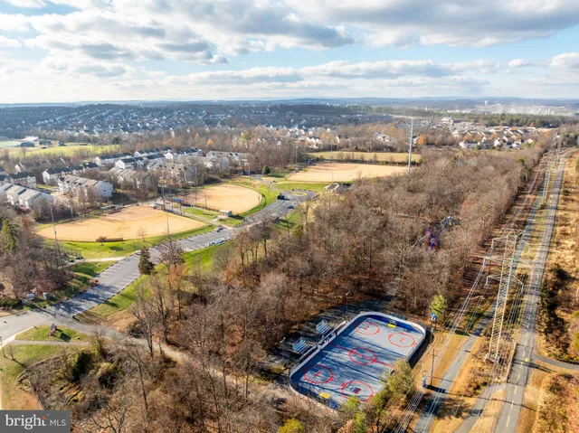 $635,000 | 20419 Charter Oak Drive, Ashburn, VA 20147