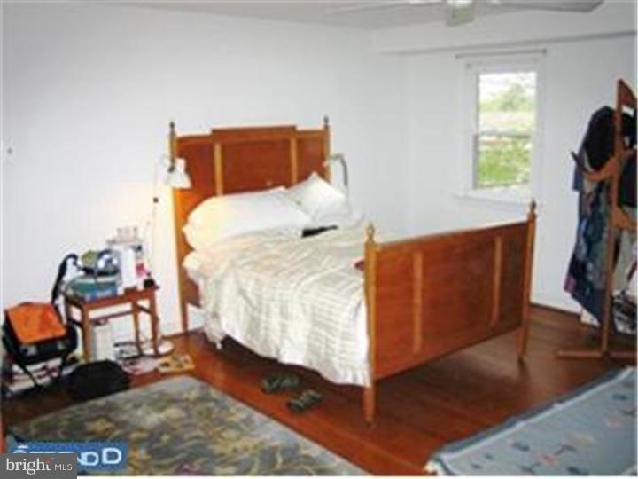 1149 Providence Road Springfield, PA 19064 - Photo 9 of 11 Bedroom - Main