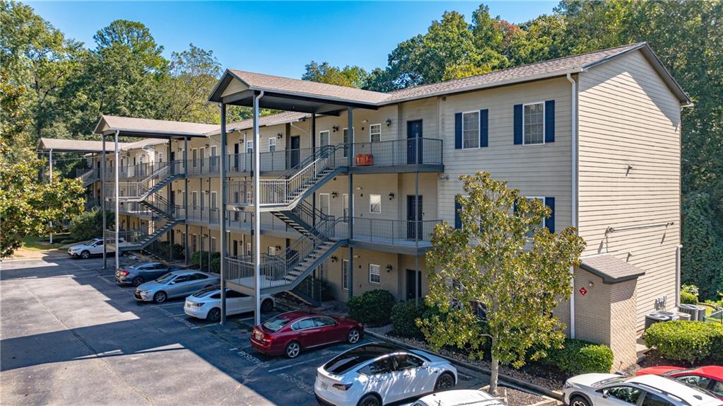 1635 Briarcliff Road Northeast, Unit 11 Atlanta, GA 30306 - Photo 33 of 40 Gallery Image 33