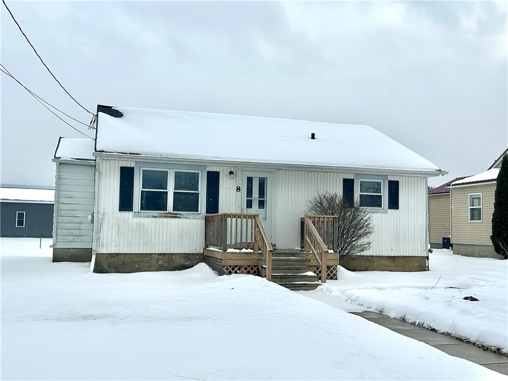 8 Wicks Boulevard Corning, NY 14830 - Photo 2 of 12